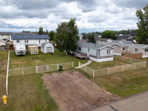 10314 103 Avenue, La Crete, AB, T0H2H0 | Card Image