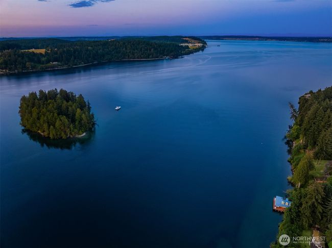 11901 Larson Rd, House other with 1 bedrooms, 1 bathrooms and null parking in Anderson Island WA | Image 38