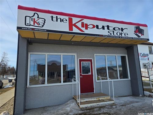 501 Main St, Kipling, SK, S0G2S0 | Card Image