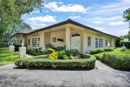 9861 Sw 130th St, Miami, FL, 33176 | Card Image