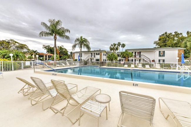 9I - 5400 34th Street W, Condo with 2 bedrooms, 2 bathrooms and null parking in Bradenton FL | Image 35