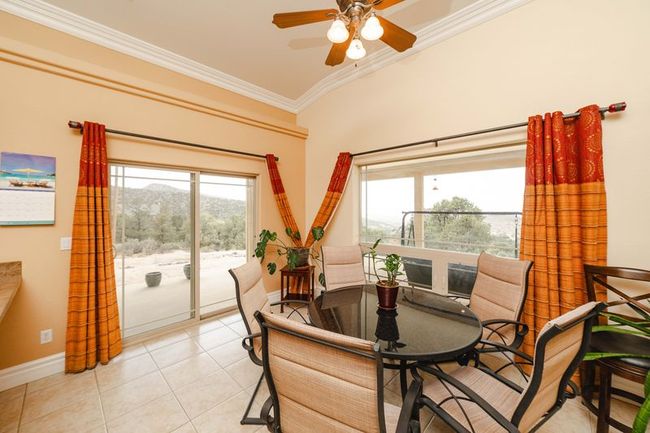 Dining Area | Image 28