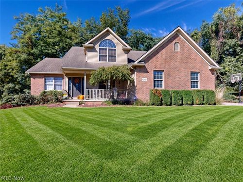 6248 Caribou Dr, Clinton, OH, 44216-8667 | Card Image