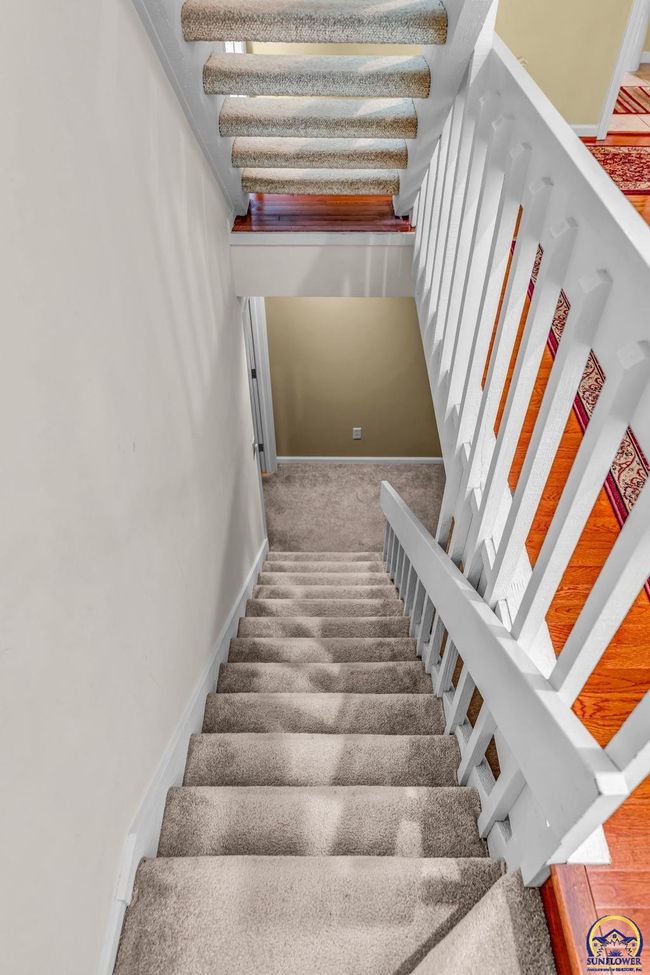 13 Sw Pepper Tree Ln, Townhouse with 4 bedrooms, 4 bathrooms and null parking in Topeka KS | Image 35