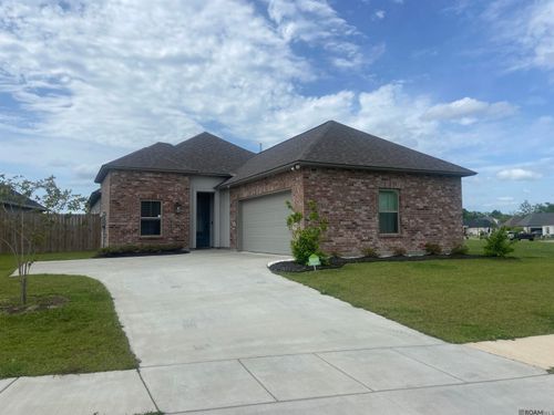 39410 Waycross Ave, Prairieville, LA, 70769-4060 | Card Image