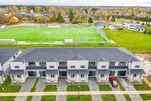 {{alt}} | Card Image