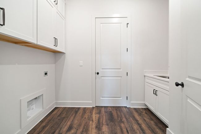 117 Pinnacle Dr, Home with 3 bedrooms, 2 bathrooms and 2 parking in Ellijay GA | Image 14