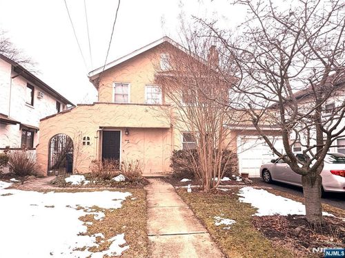 32 Martin Ter, Hackensack, NJ, 07601-3815 | Card Image