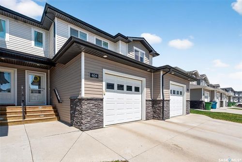 404-940 Bradley Street, Moose Jaw, SK, S6H3M4 | Card Image