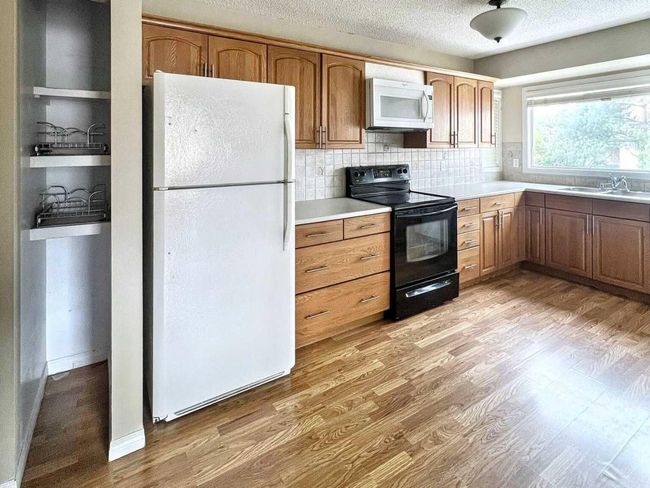 165 Rogers Crescent, House other with 4 bedrooms, 3 bathrooms and 4 parking in Fort Mcmurray AB | Image 12