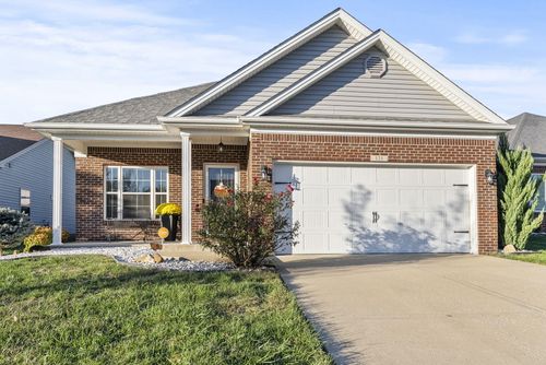 121 Snaffle Trl, Georgetown, KY, 40324-1245 | Card Image