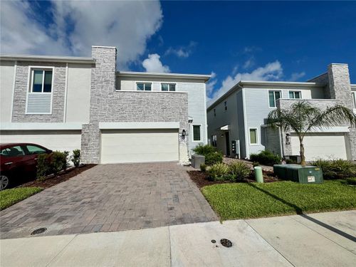 336 Nine Iron Dr, DAVENPORT, FL, 33896-8025 | Card Image