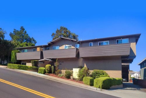 2186 Carlmont Dr, Belmont, CA, 94002 | Card Image