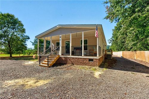 5071 Mineral Spring Rd, Suffolk, VA, 23438-9622 | Card Image