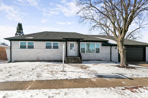 17060 Louis Ave, South Holland, IL, 60473-3334 | Card Image