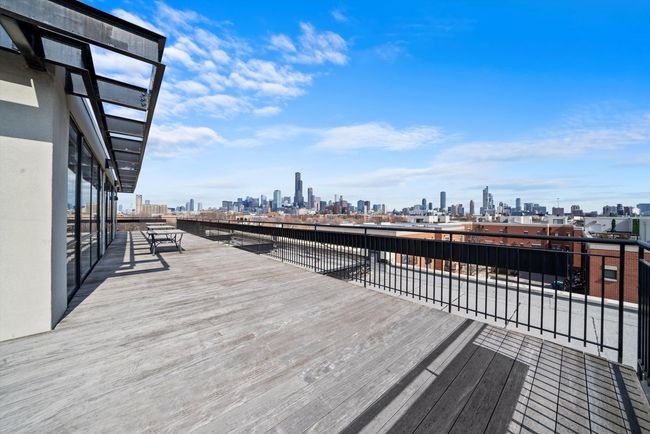UNIT-109 - 1070 W 15 Th St, Condo with 2 bedrooms, 1 bathrooms and 1 parking in Chicago IL | Image 29