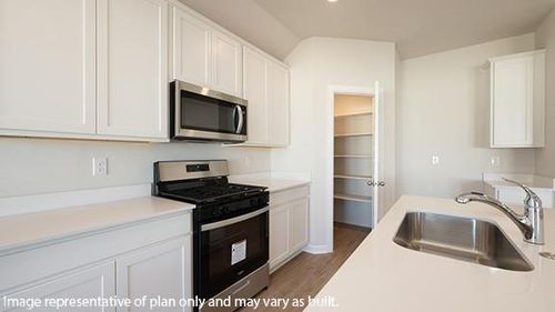 2916 Fireside Dr, Yukon, OK, 73099-4246 | Card Image