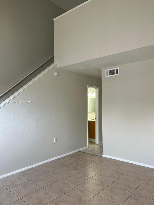 A - 4002 Dolomite St, Condo with 1 bedrooms, 2 bathrooms and null parking in ORLANDO FL | Image 6