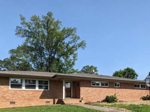 305 Barbara Cir, Chattanooga, TN, 37411-4710 | Card Image