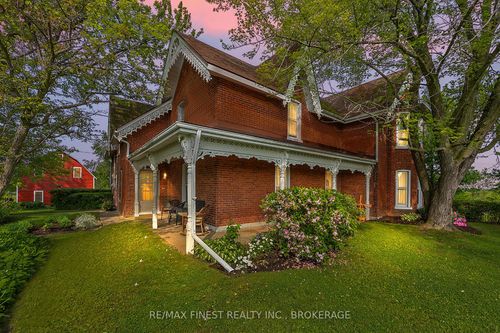 4876 County Rd 6, Yarker, ON, K0K3N0 | Card Image