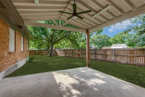 215 S Dorothy Dr, Richardson, TX, 75081-4257 | Card Image