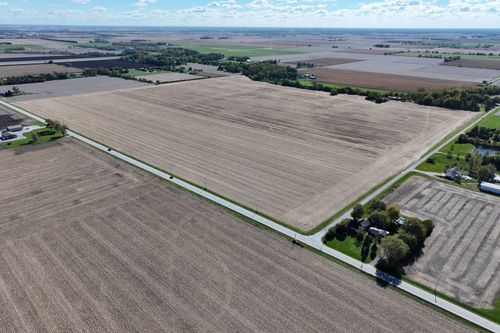 8451 N 3000w Rd, Manteno, IL, 60950-3208 | Card Image