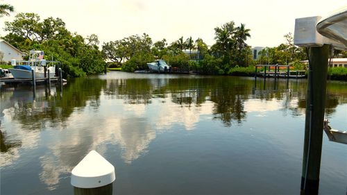 7233 Midnight Pass Rd, SARASOTA, FL, 34242-2617 | Card Image