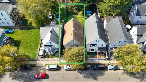 147 Helen St, Bridgeport, CT, 06608-2045 | Card Image