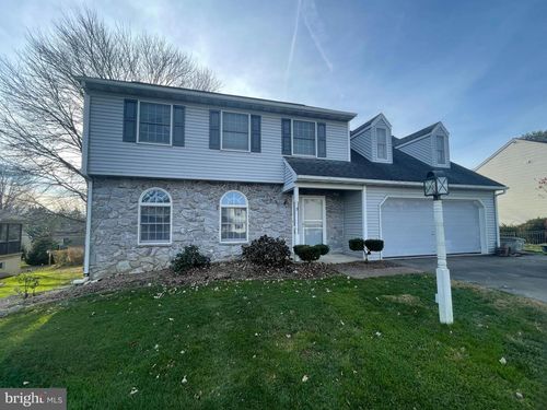 106 Susan Ave, WILLOW STREET, PA, 17584-9737 | Card Image