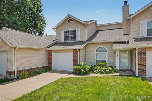 3129 Windwood Trails Dr, Saint Peters, MO, 63303-5815 | Card Image