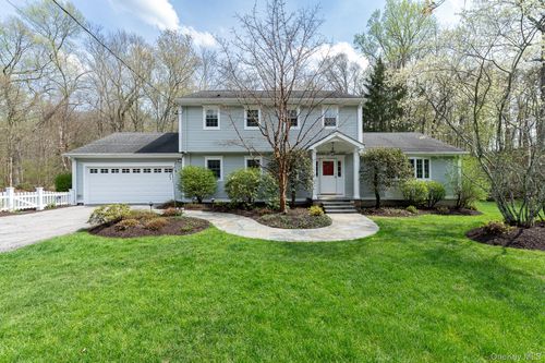 32 Watch Hill Rd, Cortlandt Mnr, NY, 10567-7000 | Card Image