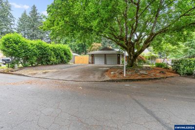 18572 Longfellow Av, House other with 3 bedrooms, 2 bathrooms and null parking in Lake Oswego OR | Image 1