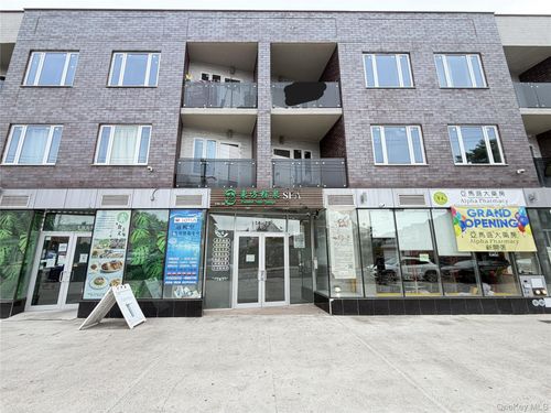 3k-136-20 Booth Memorial Ave, Flushing, NY, 11355-5090 | Card Image