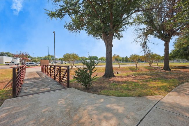 821 Collin Dr, House other with 4 bedrooms, 2 bathrooms and null parking in Euless TX | Image 24