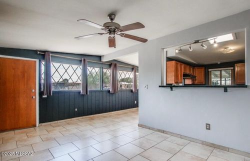 6015 E 21st St, Tucson, AZ, 85711-5221 | Card Image