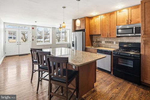 1-331 N Front St, PHILADELPHIA, PA, 19106-1467 | Card Image