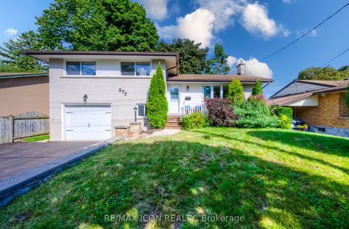 573 Manchester Rd, Kitchener, ON, N2B1B2 | Card Image