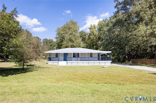 5318 Pine Hill Rd, Sutherland, VA, 23885-8904 | Card Image