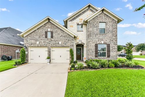 2111 Scissor Tail Rd, Pearland, TX, 77581-1439 | Card Image
