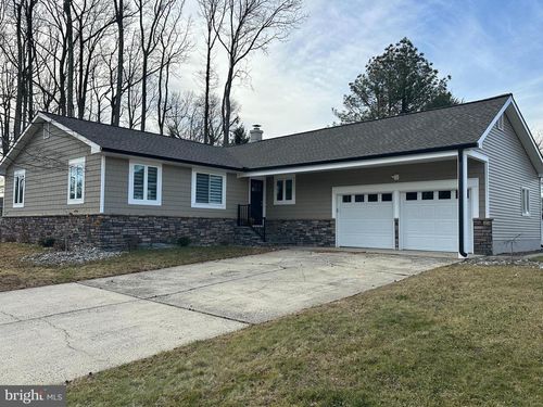 12 Sanbert Circle, Hamilton, NJ, 08690 | Card Image