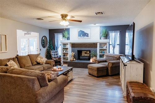 341872 E Hill Street, Chandler, OK, 74834 | Card Image