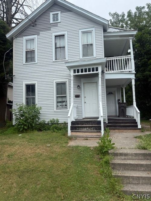 512 W Thomas St, Rome, NY, 13440-4045 | Card Image