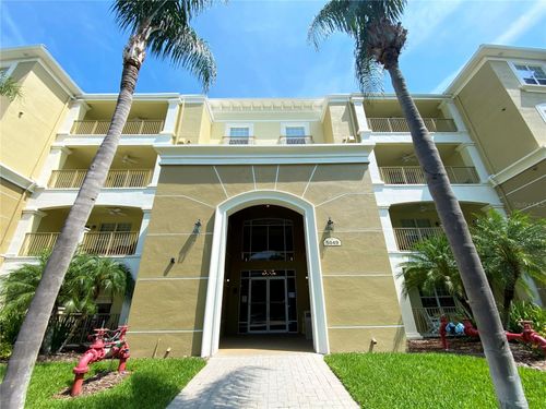 10301-5049 Shoreway Loop, Orlando, FL, 32819-3012 | Card Image