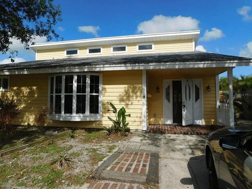 134 Honeysuckle Ln, MELBOURNE, FL, 32901-1425 | Card Image