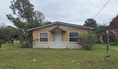 610 N 21st St, Fort Pierce, FL, 34950-6011 | Card Image