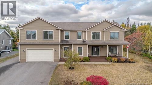 18 Maplecrest Dr, Grand Bay-Westfield, NB, E5K0B9 | Card Image