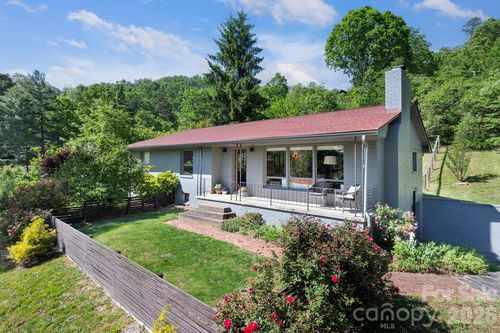 301 Stratford Rd, Asheville, NC, 28804-1332 | Card Image