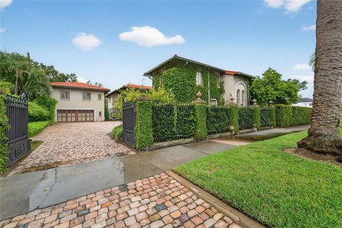 301 Caspian St, Tampa, FL, 33606-3637 | Card Image