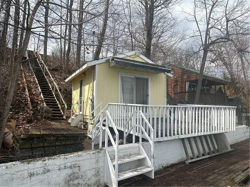 4805 Henson Drive, Geneva-Town, NY, 14456 | Card Image