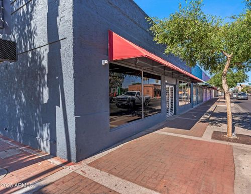 5601 W Glendale Ave, Glendale, AZ, 85301-2524 | Card Image